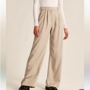 NWT Abercrombie And Fitch Tailored Pull On Wide Leg‎ Trouser Pants Size Medium